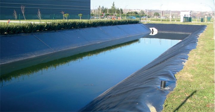 Geomembrane liner